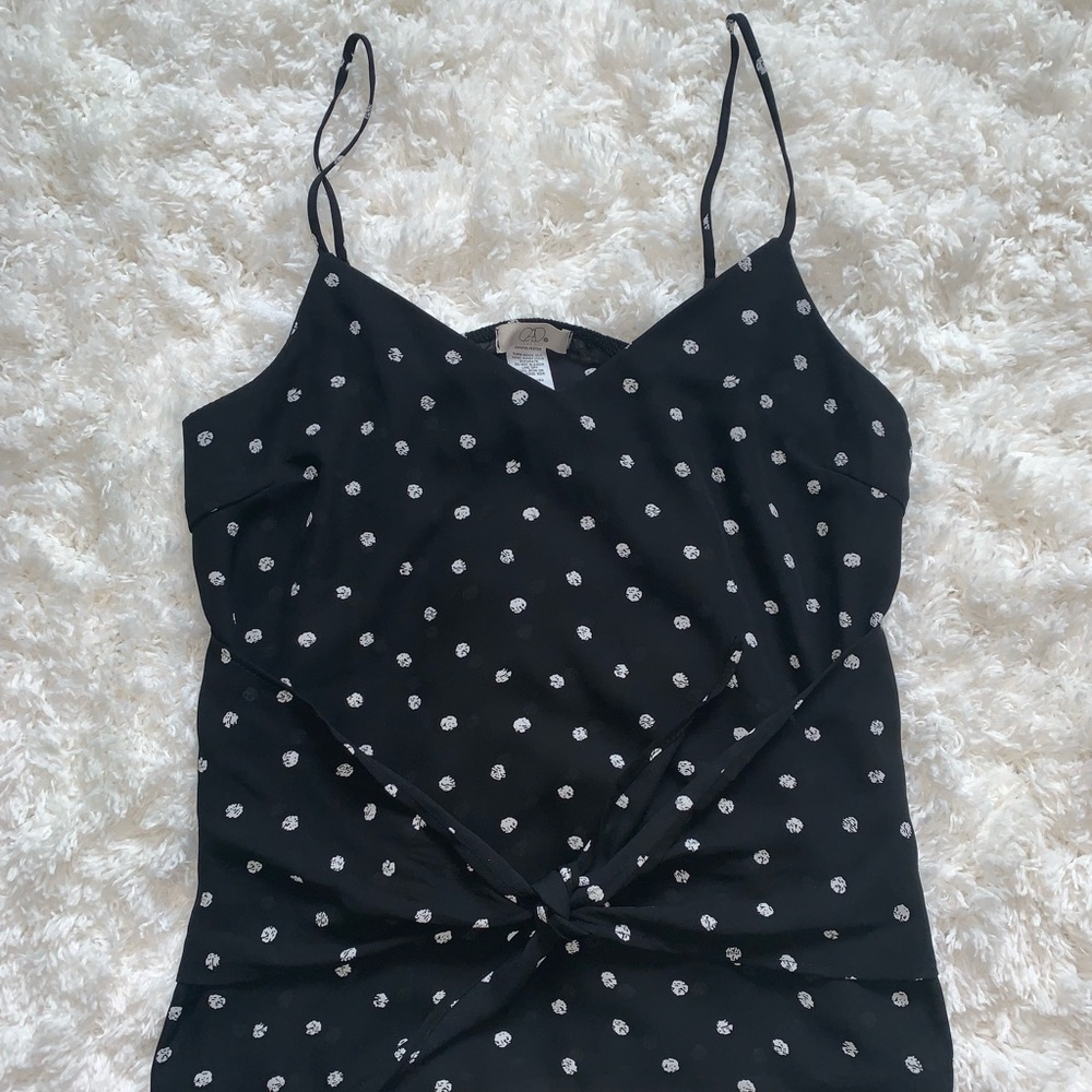 black & white polka dot front tie tank